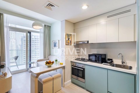 Apartmen di Business Bay, Dubai, UAE 1 bilik tidur, 43.76 meter persegi № 744481 - foto 7