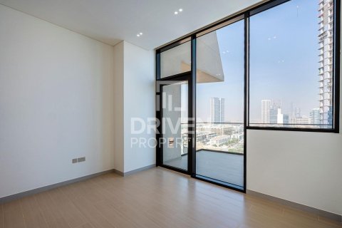 Huoneisto Jumeirah Village Circle, Dubai, Arabiemiraatit 1 makuuhuone, 75 m2 № 683625 - kuva 2