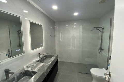 Huoneisto Dubai Marina, Dubai, Arabiemiraatit 2 makuuhuonetta, 138 m2 № 690822 - kuva 15