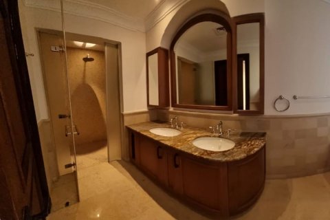 Řadový dům na Saadiyat Island, Abu Dhabi, SAE 4 ložnice, 404 m² Č.: 594542 - fotografie 24