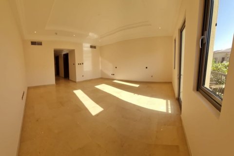 Řadový dům na Saadiyat Island, Abu Dhabi, SAE 4 ložnice, 404 m² Č.: 594542 - fotografie 17