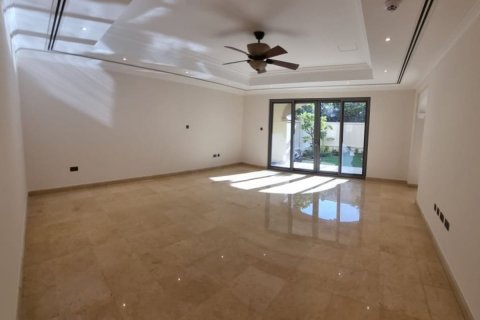 Řadový dům na Saadiyat Island, Abu Dhabi, SAE 4 ložnice, 404 m² Č.: 594542 - fotografie 2