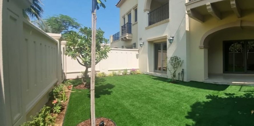 Řadový dům na Saadiyat Island, Abu Dhabi, SAE 4 ložnice, 404 m² Č.: 594542