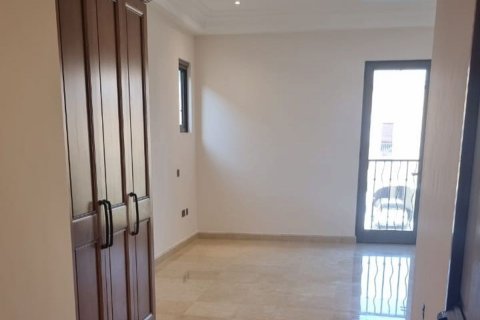 Řadový dům na Saadiyat Island, Abu Dhabi, SAE 4 ložnice, 404 m² Č.: 594542 - fotografie 15