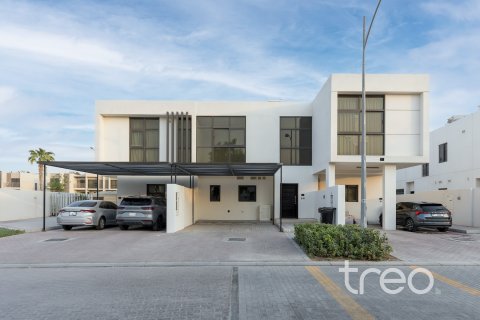 Müüa ridamaja asukohaga Dubai, AÜE: 3 magamistoaga, 171.5 m² Nr 753711 - pilt 1