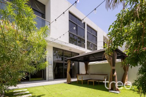 Müüa ridamaja asukohaga Dubai, AÜE: 3 magamistoaga, 171.5 m² Nr 753711 - pilt 17