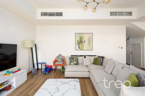 Müüa ridamaja asukohaga Dubai, AÜE: 3 magamistoaga, 171.5 m² Nr 753711 - pilt 5