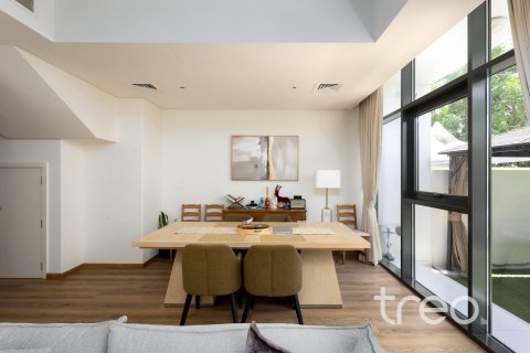Müüa ridamaja asukohaga Dubai, AÜE: 3 magamistoaga, 171.5 m² Nr 753711 - pilt 4