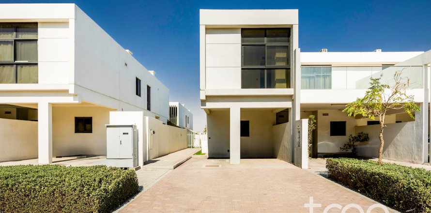Kuća u nizu u gradu Dubai, UAE 3 spavaće sobe, 166.48 m2 Br. 753716