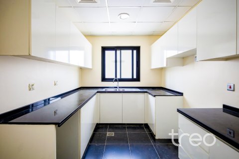 Kuća u nizu u gradu Dubai, UAE 3 spavaće sobe, 166.48 m2 Br. 753716 - Slika 4
