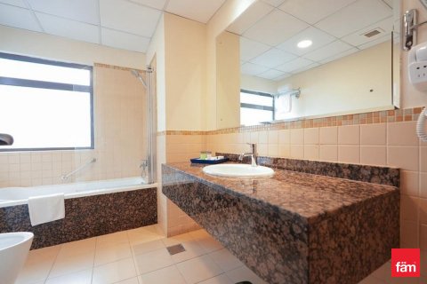 Byt v Dubai Marina, SAE 3 ložnice, 176.5 m² Č.: 613452 - fotografie 14