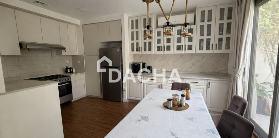 Townhouse i Town Square, Dubai, UAE 3 soveværelser, 188 kvm № 726877