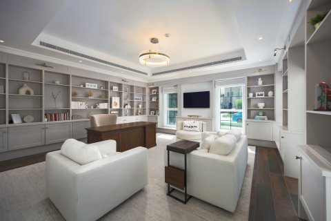 Villa til salg i Jumeirah Golf Estates, Dubai, UAE 6 soveværelser, 975.48 kvm № 762793 - foto 11