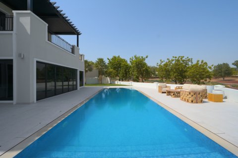 Villa til salg i Jumeirah Golf Estates, Dubai, UAE 6 soveværelser, 975.48 kvm № 762793 - foto 30