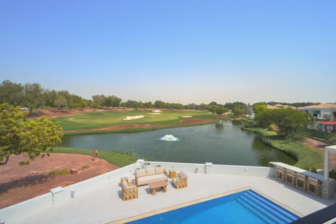 Villa til salg i Jumeirah Golf Estates, Dubai, UAE 6 soveværelser, 975.48 kvm № 762793 - foto 28