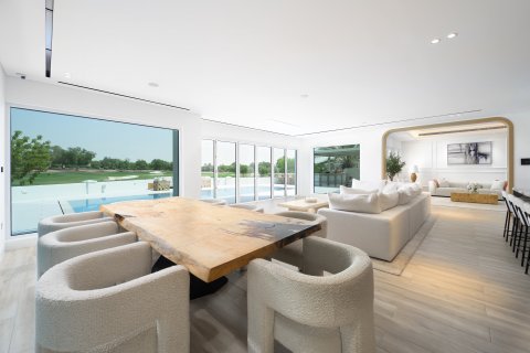 Villa til salg i Jumeirah Golf Estates, Dubai, UAE 6 soveværelser, 975.48 kvm № 762793 - foto 7
