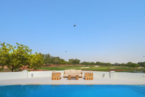 Villa til salg i Jumeirah Golf Estates, Dubai, UAE 6 soveværelser, 975.48 kvm № 762793 - foto 27
