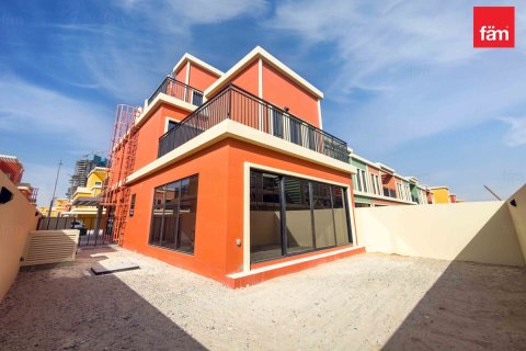 Shtëpi në qytet në Dubai, Emiratet e Bashkuara Arabe 5 dhoma gjumi, 219.6 m2. № 719051