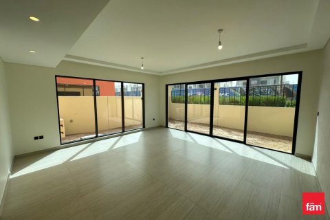 Kaupunkipientalo Dubai, Arabiemiraatit 5 makuuhuonetta, 219.6 m2 № 719051 - kuva 2