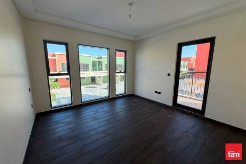 Kaupunkipientalo Dubai, Arabiemiraatit 5 makuuhuonetta, 219.6 m2 № 719051 - kuva 10