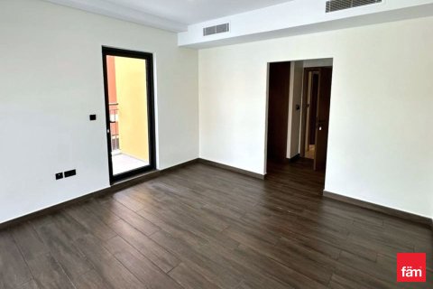 Kaupunkipientalo Dubai, Arabiemiraatit 5 makuuhuonetta, 219.6 m2 № 719051 - kuva 9