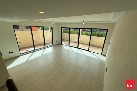 Kaupunkipientalo Dubai, Arabiemiraatit 5 makuuhuonetta, 219.6 m2 № 719051 - kuva 16