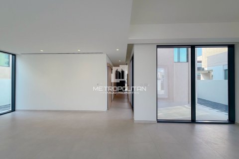 Зняти в оренду віллу в Arabian Ranches 3, Дубай, ОАЕ 4 спальні, 302м2, № 664538 - фото 3