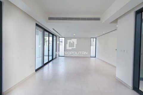 Зняти в оренду віллу в Arabian Ranches 3, Дубай, ОАЕ 4 спальні, 302м2, № 664538 - фото 2