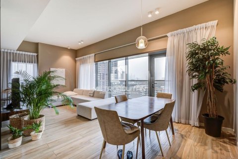 Apartment in Jumeirah Village Circle, Dubai, UAE 1 bedroom, 92 sq.m. № 664535 - photo 1