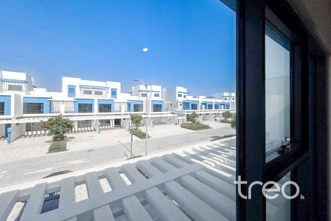 Rijtjeshuis te koop in Damac Lagoons, Dubai, VAE 4 slaapkamers, 204.39 vr.m., nr 753706 - foto 11