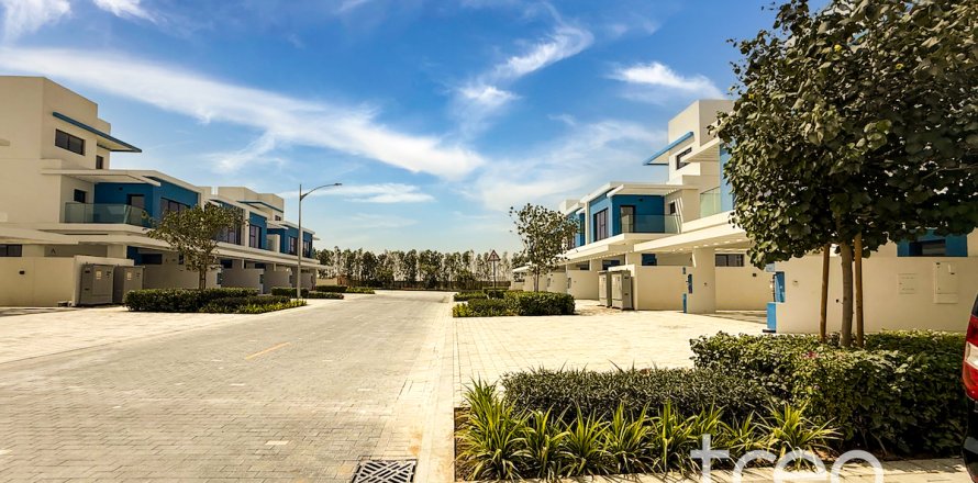 Rijtjeshuis in Damac Lagoons, Dubai, VAE 4 slaapkamers, 204.39 vr.m. nr 753706
