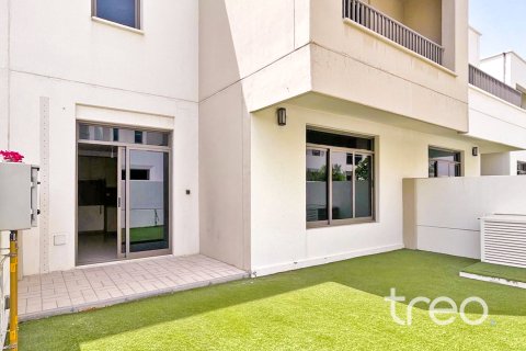 Villa à vendre à  Town Square, Dubai, EAU 3 chambres, 17.37 m2 № 753709 - photo 9