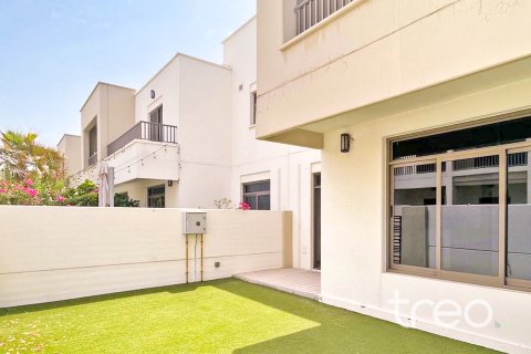 Villa à vendre à  Town Square, Dubai, EAU 3 chambres, 17.37 m2 № 753709 - photo 10