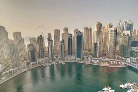 Lägenhet till försäljning i Dubai Marina, Dubai, UAE 2 sovrum, 101.73 kvm Nr. 749391 - fotografi 17
