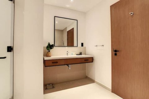 Lägenhet till försäljning i Dubai Marina, Dubai, UAE 2 sovrum, 101.73 kvm Nr. 749391 - fotografi 16
