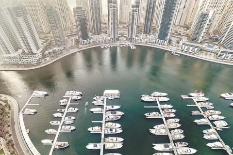 Lägenhet till försäljning i Dubai Marina, Dubai, UAE 2 sovrum, 101.73 kvm Nr. 749391 - fotografi 3