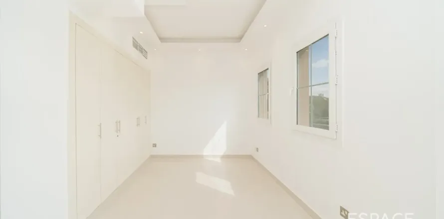 Villa in The Springs, Dubai, UAE 2 bedrooms, 167 sq.m. № 738130