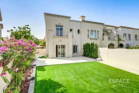 Villa in The Springs, Dubai, UAE 3 bedrooms, 209 sq.m. № 738131 - photo 1