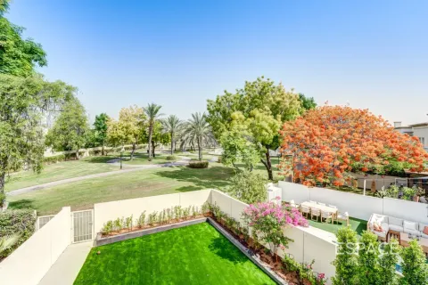 Villa in The Springs, Dubai, UAE 3 bedrooms, 209 sq.m. № 738131 - photo 19