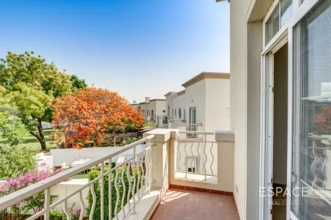 Villa in The Springs, Dubai, UAE 3 bedrooms, 209 sq.m. № 738131 - photo 18