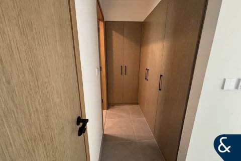 Rumah bandar di Dubai Land, Dubai, UAE 3 bilik tidur, 185 meter persegi № 697579 - foto 7