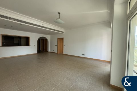 Apartment sa Palm Jumeirah, Dubai, UAE 2 silid-tulugan, 186 sq.m. № 697580 - larawan 2