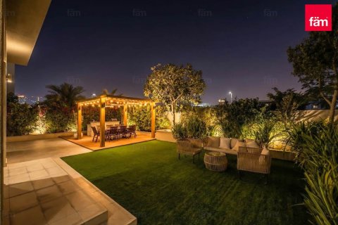 Зняти в оренду віллу в Дубай Хилс Эстейт, ОАЕ 3 спальні, 448.7м2, № 696768 - фото 11