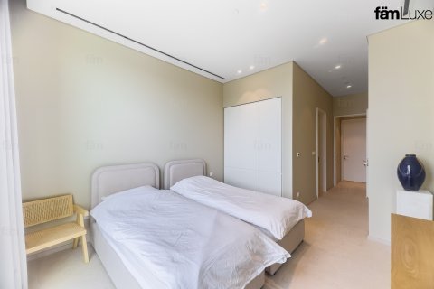 Пәтер Дубай, БАӘ-да 3 жатын бөлмелер, 268.2 м² № 696766 - фото 16