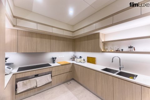 Пәтер Дубай, БАӘ-да 3 жатын бөлмелер, 268.2 м² № 696766 - фото 18