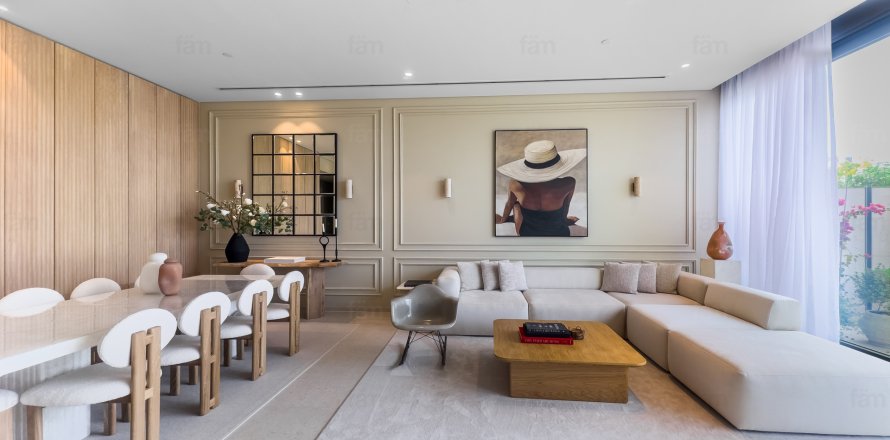 Dubai、UAEにあるマンション 3ベッドルーム、268.2 m2 No696766