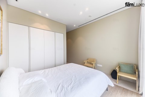 Пәтер Дубай, БАӘ-да 3 жатын бөлмелер, 268.2 м² № 696766 - фото 8