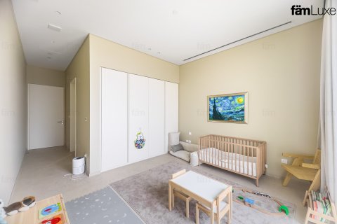 Пәтер Дубай, БАӘ-да 3 жатын бөлмелер, 268.2 м² № 696766 - фото 15