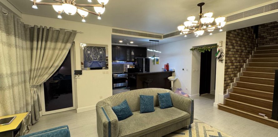 Dubai、UAEにあるヴィラ 3ベッドルーム、186.3 m2 No696767