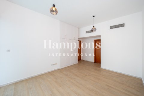Apartment in Dubai Marina, Dubai, UAE 2 bedrooms, 160.908 sq.m. № 709508